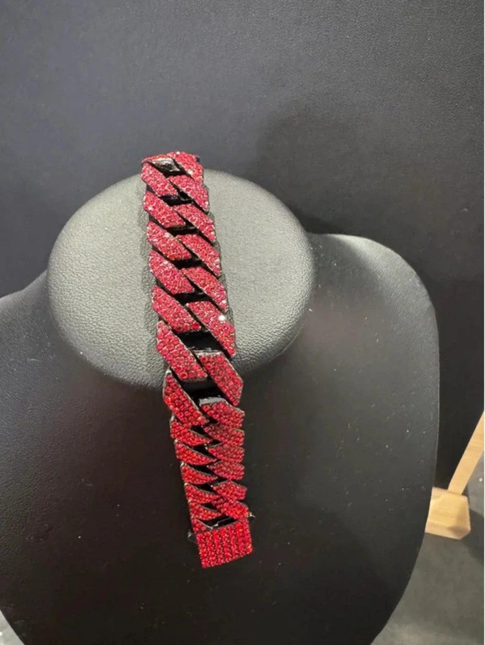 AJ 7” heavy bracelet, stainless steel, high quality big bling